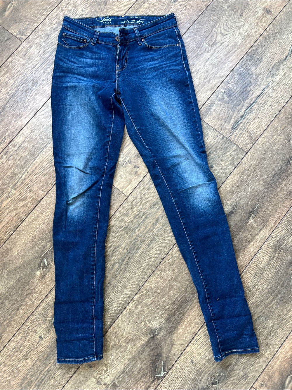 Levi’s Indigo Wash Skinny Jeans